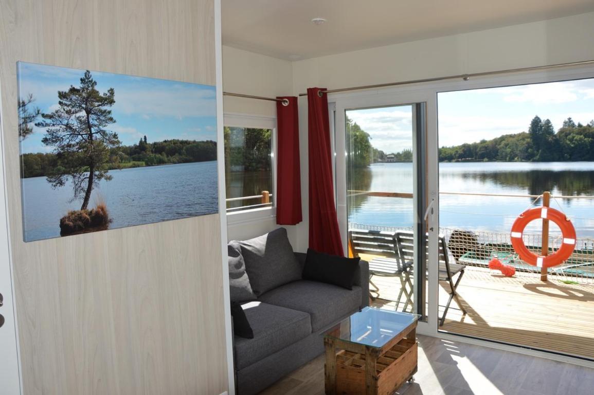 Domaine Des Etangs De Taysse Hotel Espagnac Luaran gambar